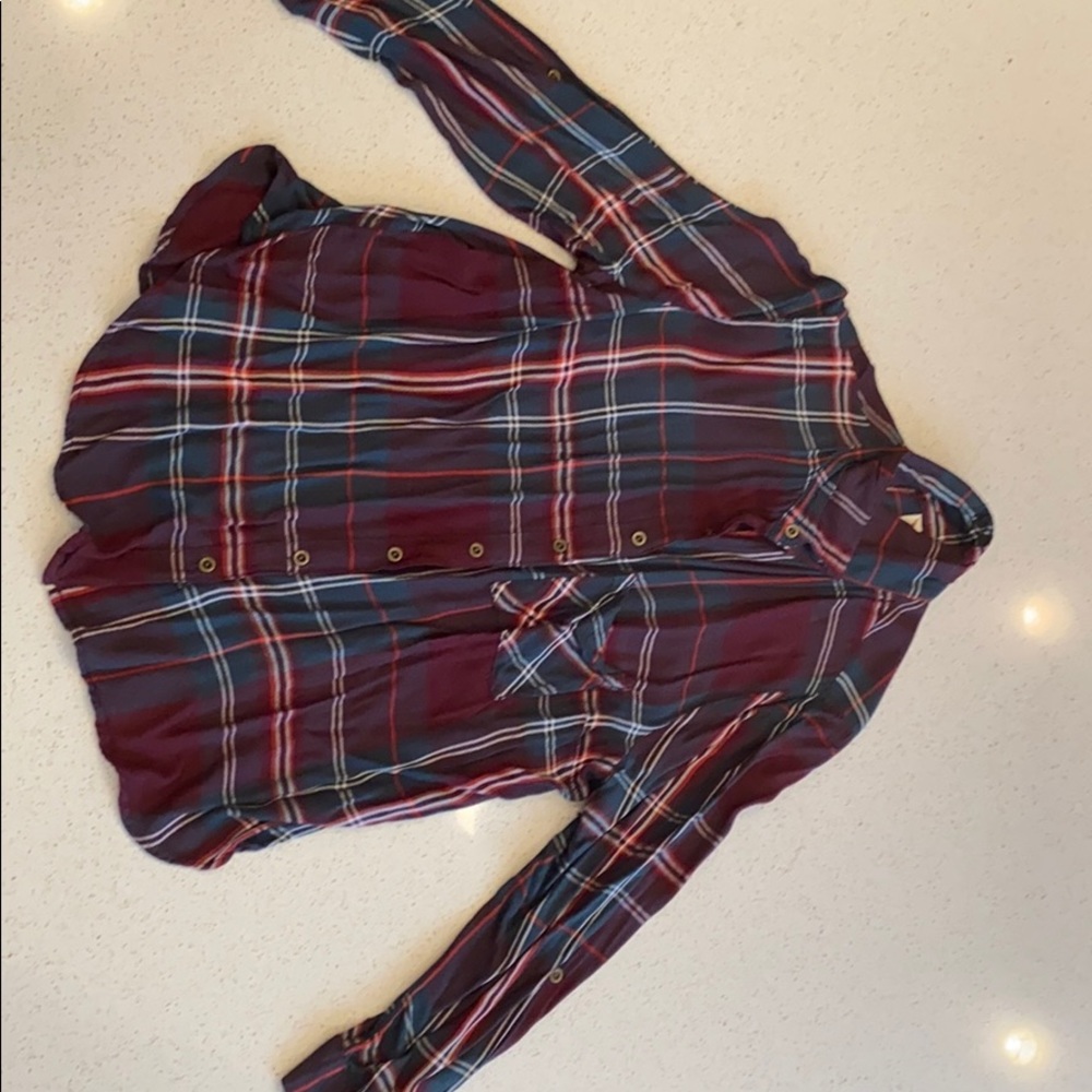 long sleeve plaid shirt